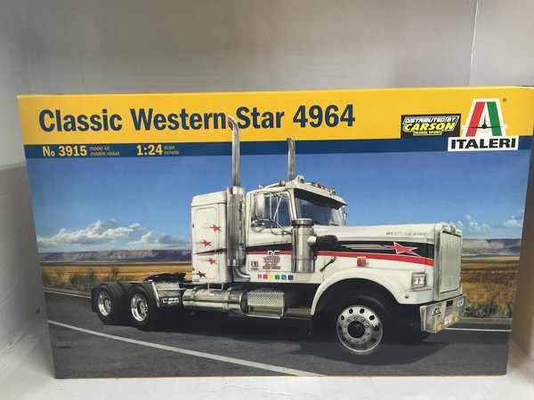 Italeri 1:24 Classic US Truck Western Star 3915