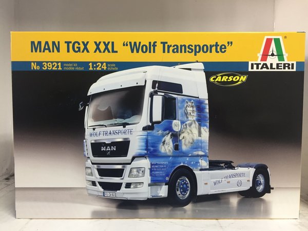 Italeri 1:24 MAN TGX XXL Wolf Transporte 3921