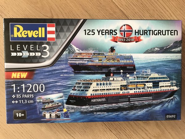 Revell 125 Years Hurtigruten 1:1200 05692