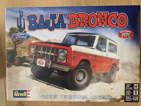 Revell US 1:25 Ford Baja Bronco 85-4436