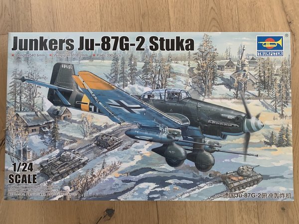 Trumpeter 1/24 Junkers JU 87G2 Stuka 02425