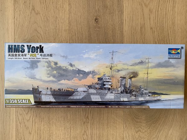 Trumpeter 1/350 HMS York 05351