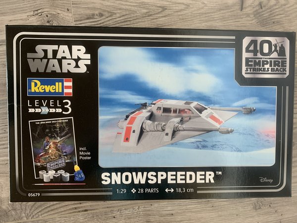 Revell Snowspeeder-40th Anniversary "The Empire Strikes Back" 1:29 05679
