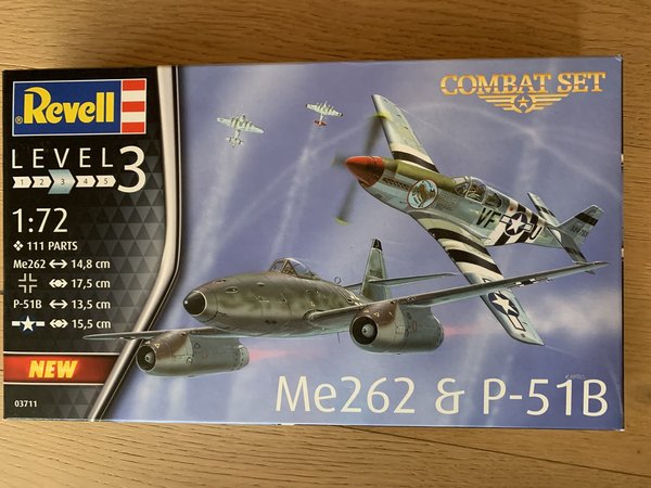 Revell Combat Set Messerschmitt Me262 & P-51B Mustang 1:72 03711