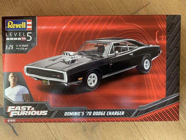 Revell Fast & Furious - Dominics 1970 Dodge Charger 1:25 07693
